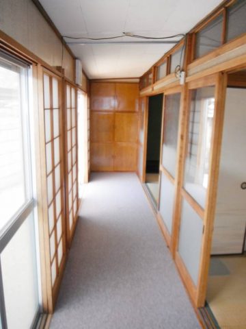 南側廊下　施工前