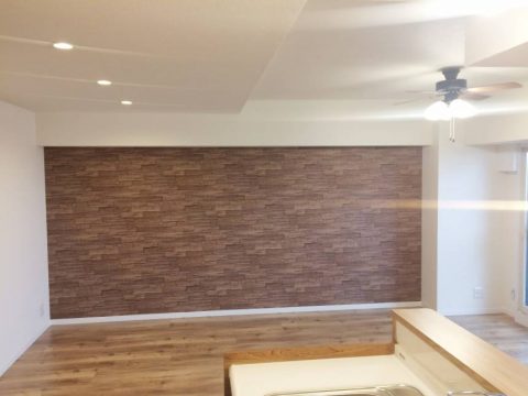 ｱｸｾﾝﾄｸﾛｽ