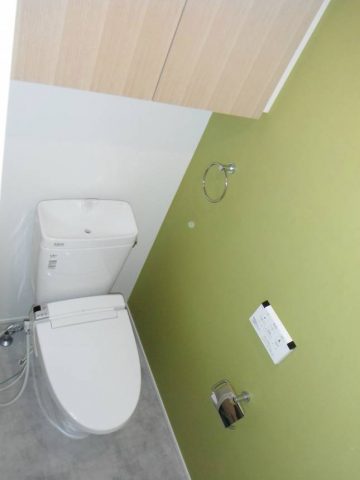 ｱｸｾﾝﾄｸﾛｽ