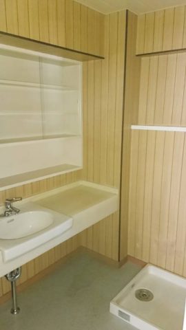 洗面所　施工前