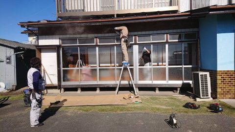 サッシ入替え