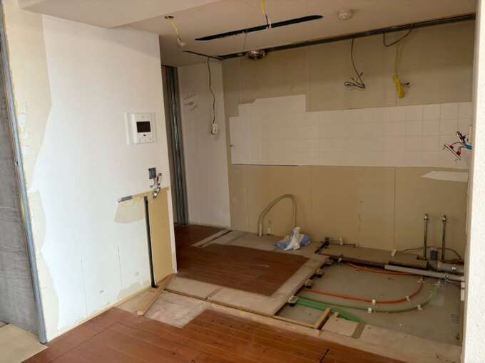 春日部市　越谷市　浦和　マンションリノベーション　建設会社